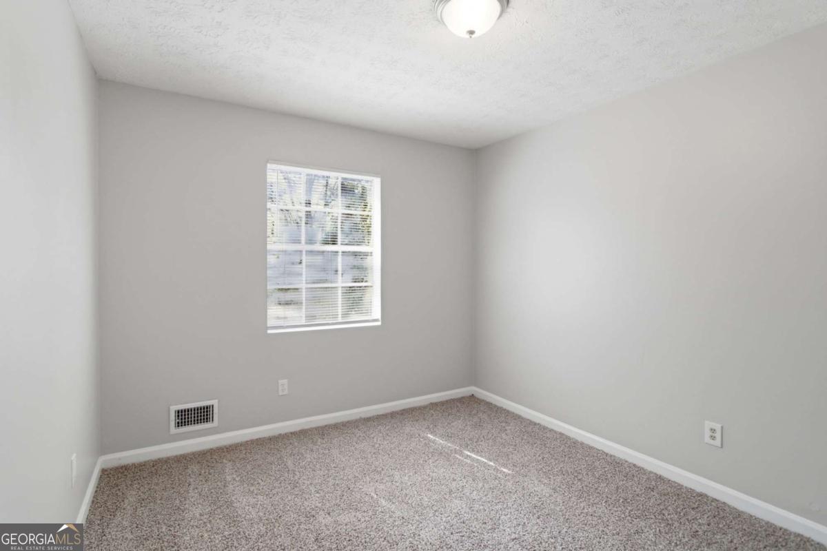 8822 Ashwood Drive Riverdale GA 30274