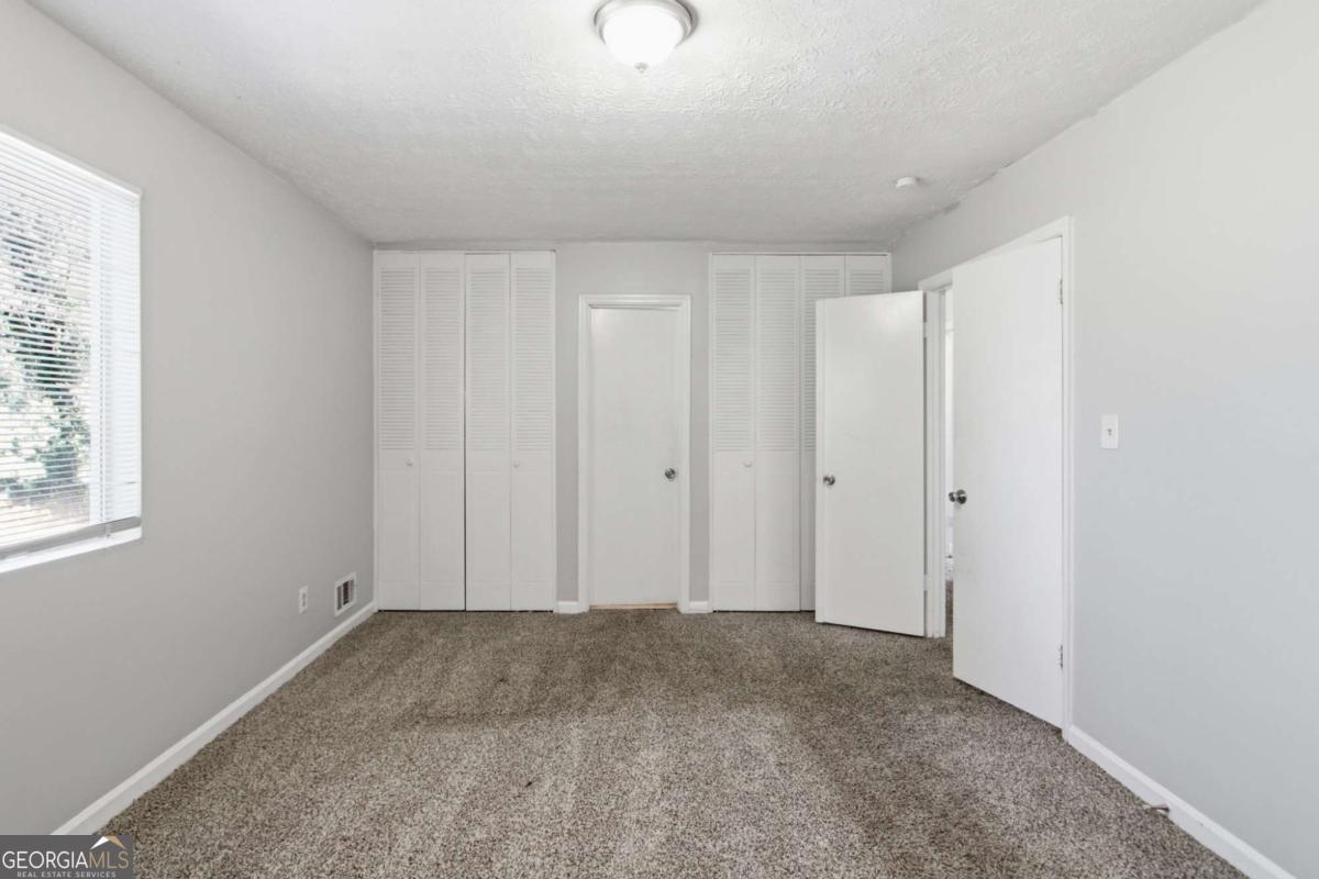 8822 Ashwood Drive Riverdale GA 30274