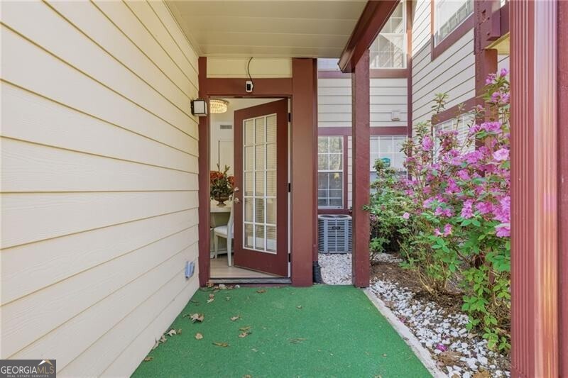 904 Wentworth Court Alpharetta GA 30022
