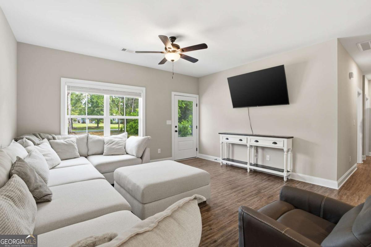 64 Bradley Trail Kingston GA 30145