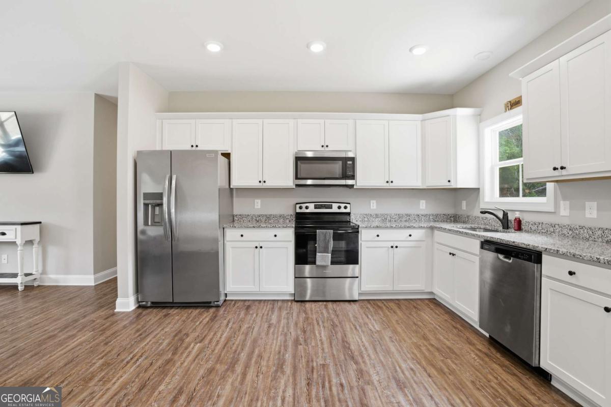 64 Bradley Trail Kingston GA 30145