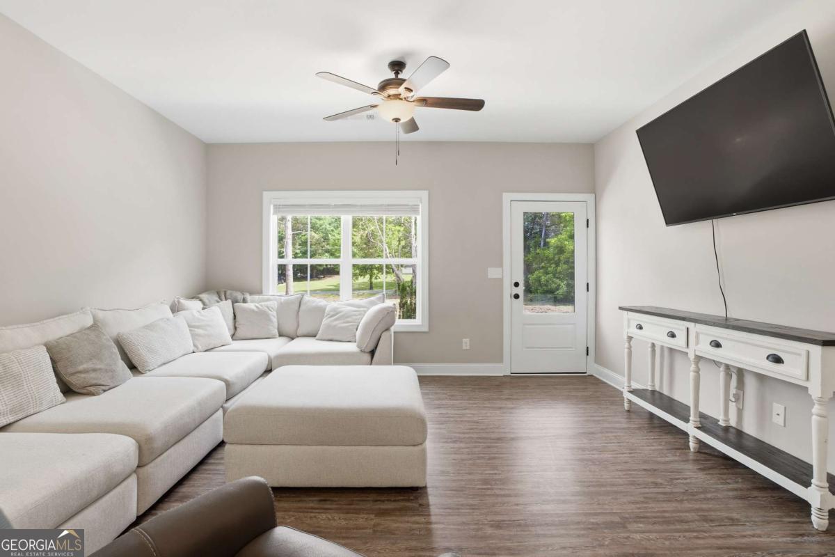 64 Bradley Trail Kingston GA 30145
