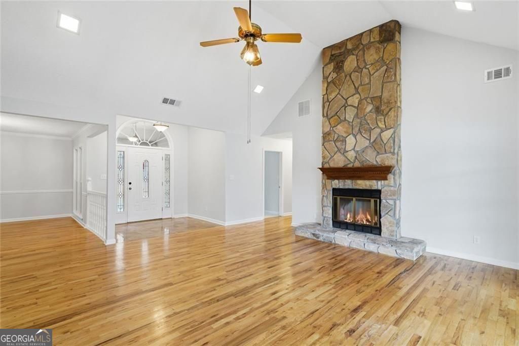 215 White Antelope Street Waleska GA 30183