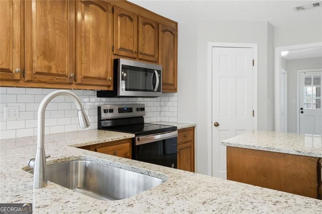 215 White Antelope Street Waleska GA 30183