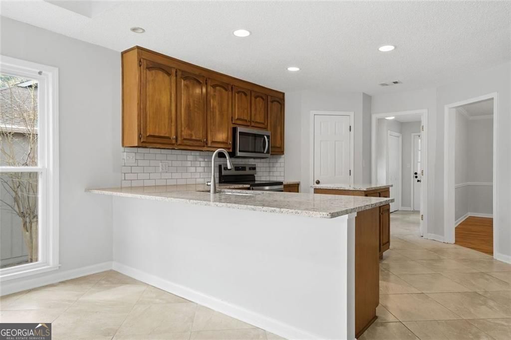 215 White Antelope Street Waleska GA 30183