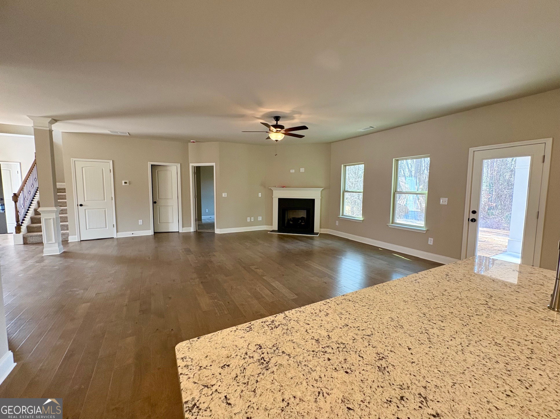 1007 Lakeview Oaks Court Grayson GA 30017