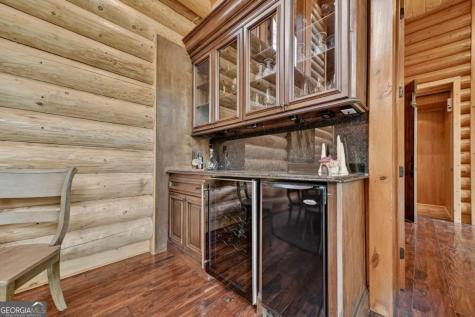 192 Delphi Hills Lane Mccaysville GA 30555