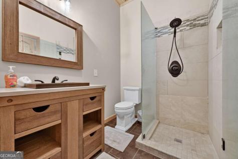 192 Delphi Hills Lane Mccaysville GA 30555