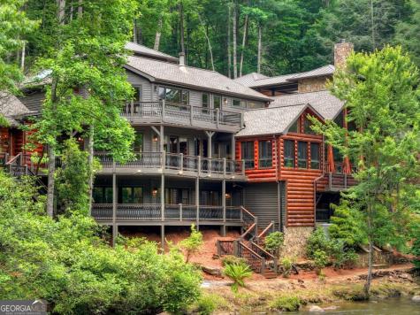 192 Delphi Hills Lane Mccaysville GA 30555
