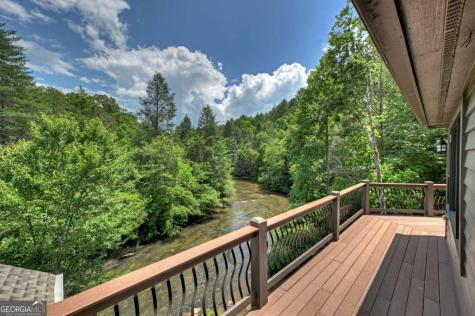192 Delphi Hills Lane Mccaysville GA 30555
