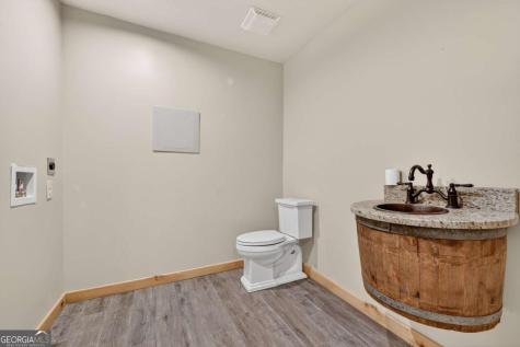 192 Delphi Hills Lane Mccaysville GA 30555