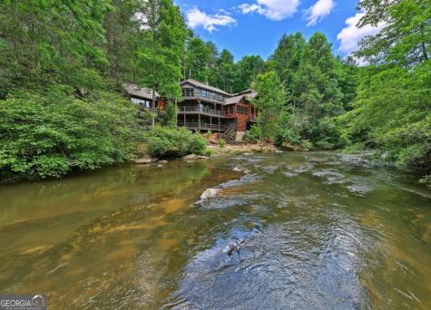 192 Delphi Hills Lane Mccaysville GA 30555