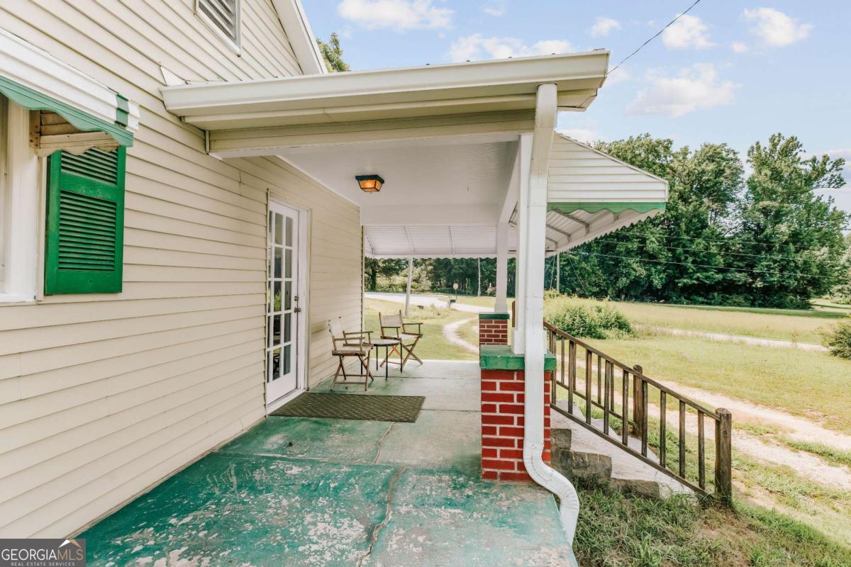 6 Burt Road Carlton GA 30627