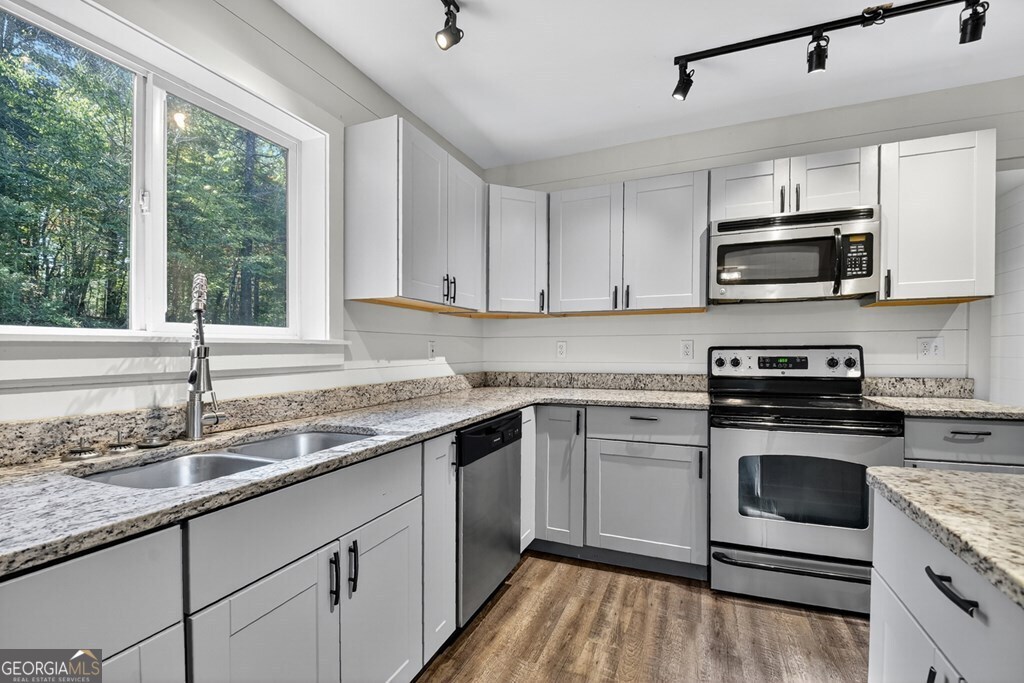 380 Hardscrabble Road Mineral Bluff GA 30559