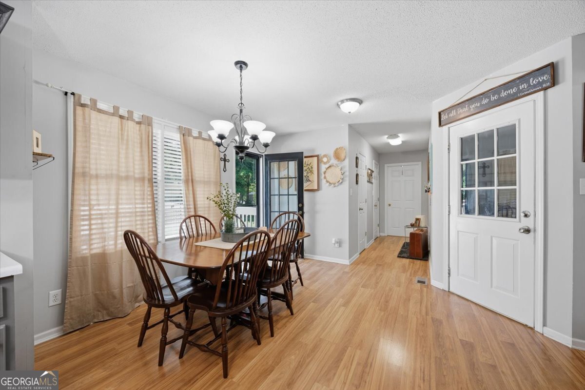 129 Royal Lane Gray GA 31032