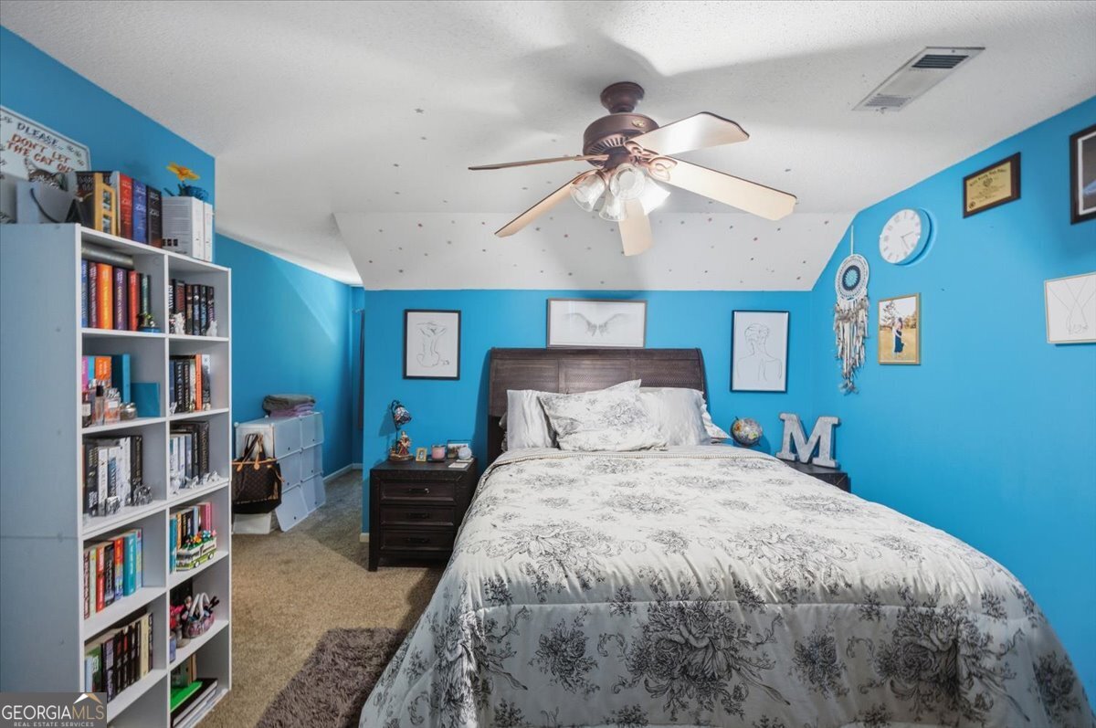 129 Royal Lane Gray GA 31032