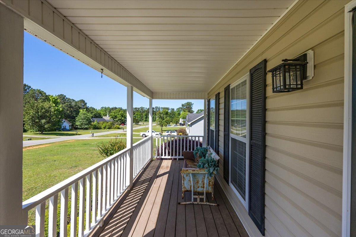 129 Royal Lane Gray GA 31032