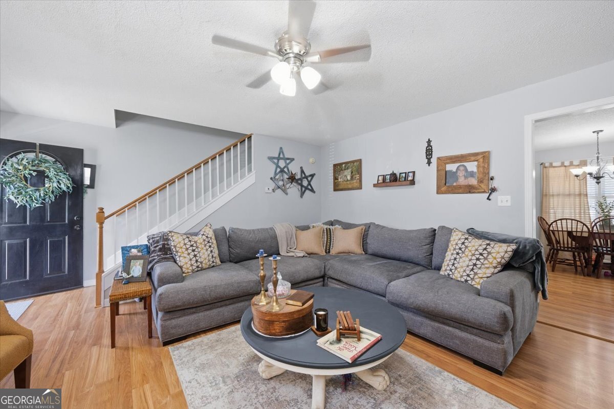 129 Royal Lane Gray GA 31032