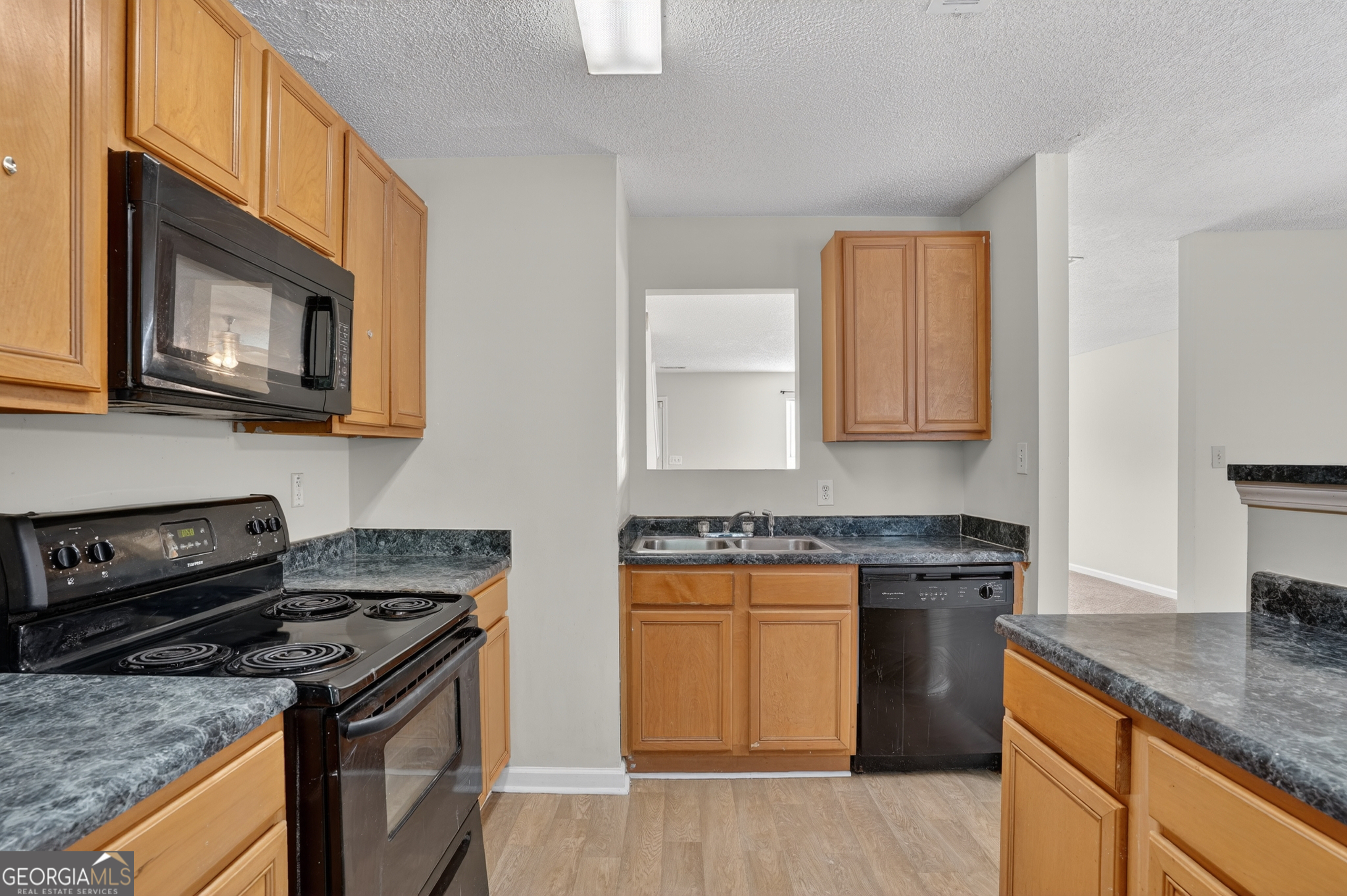 8100 Oakley Circle Union City GA 30291