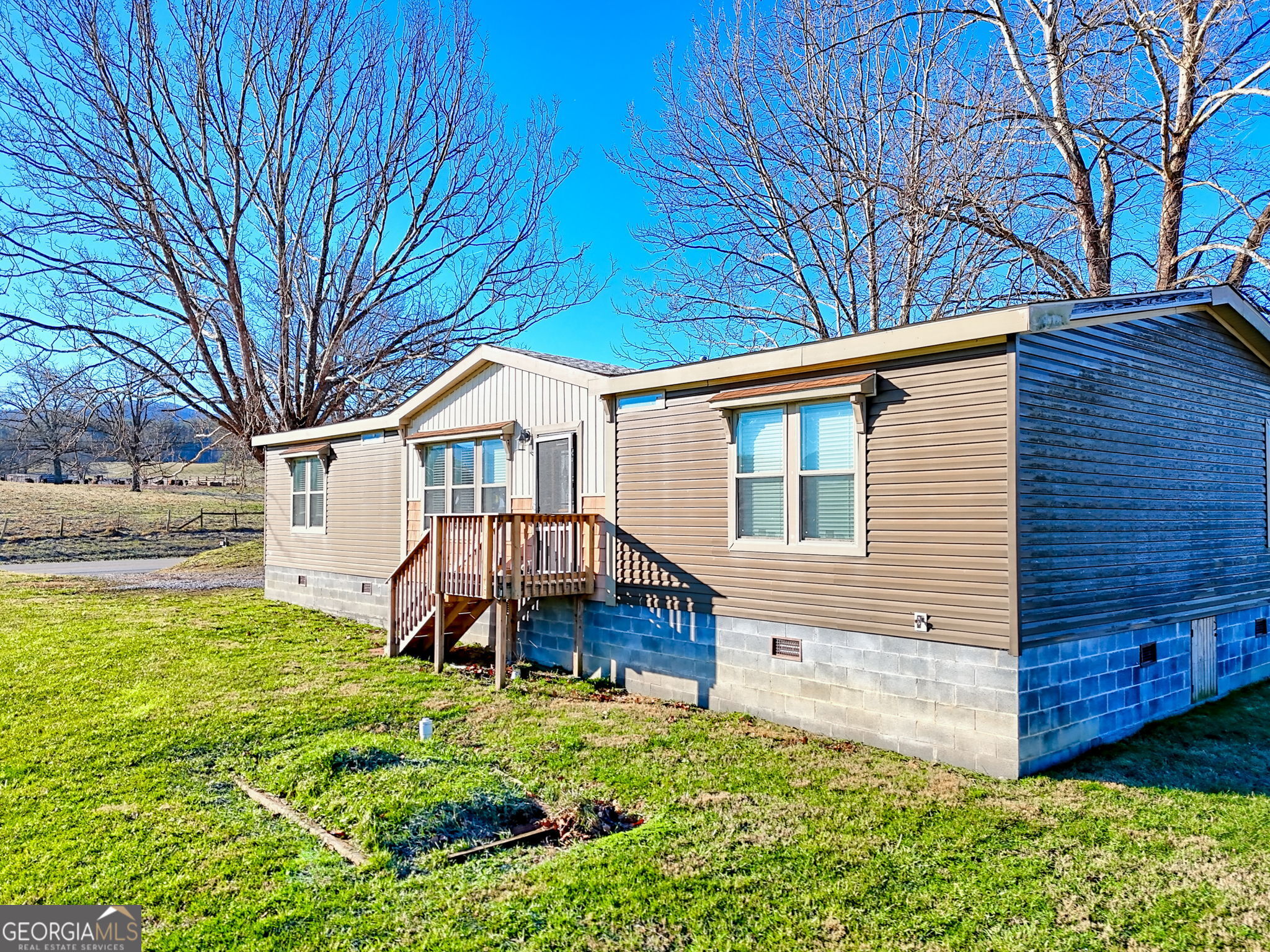 42 Jones Creek Road Blairsville GA 30512