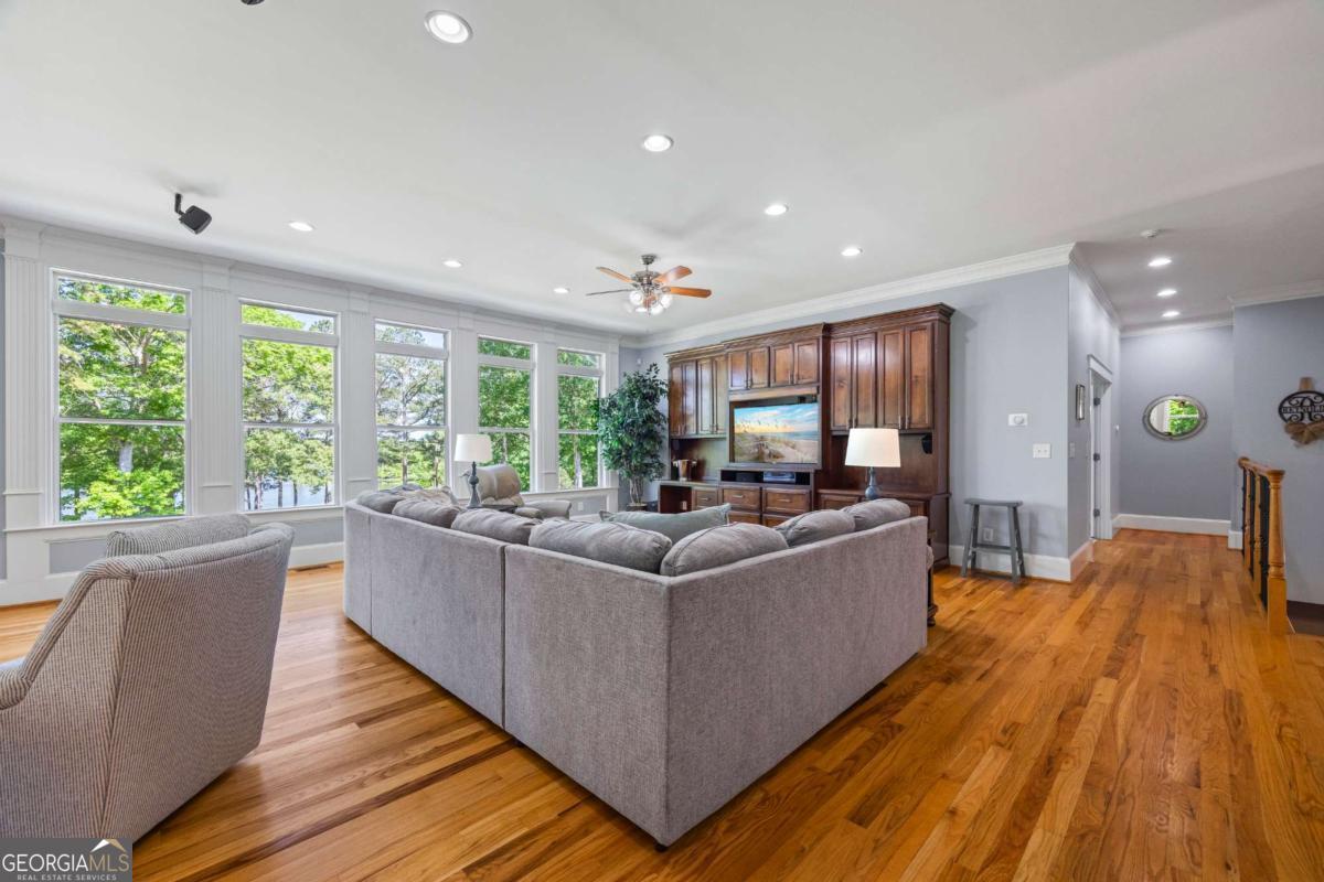 160 Evans Drive Bogart GA 30622