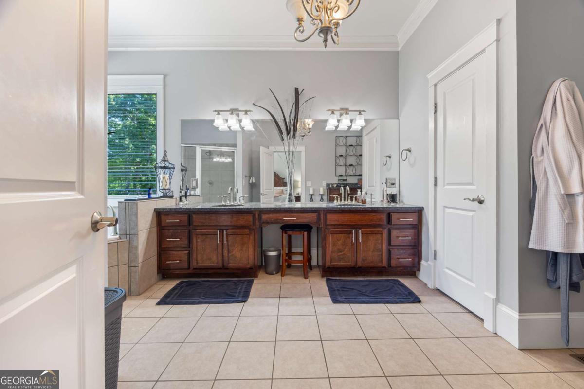 160 Evans Drive Bogart GA 30622