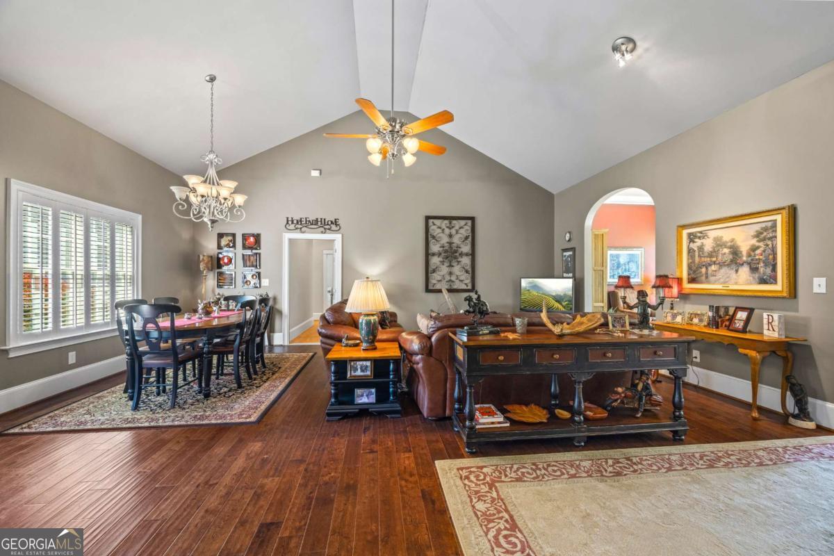 160 Evans Drive Bogart GA 30622