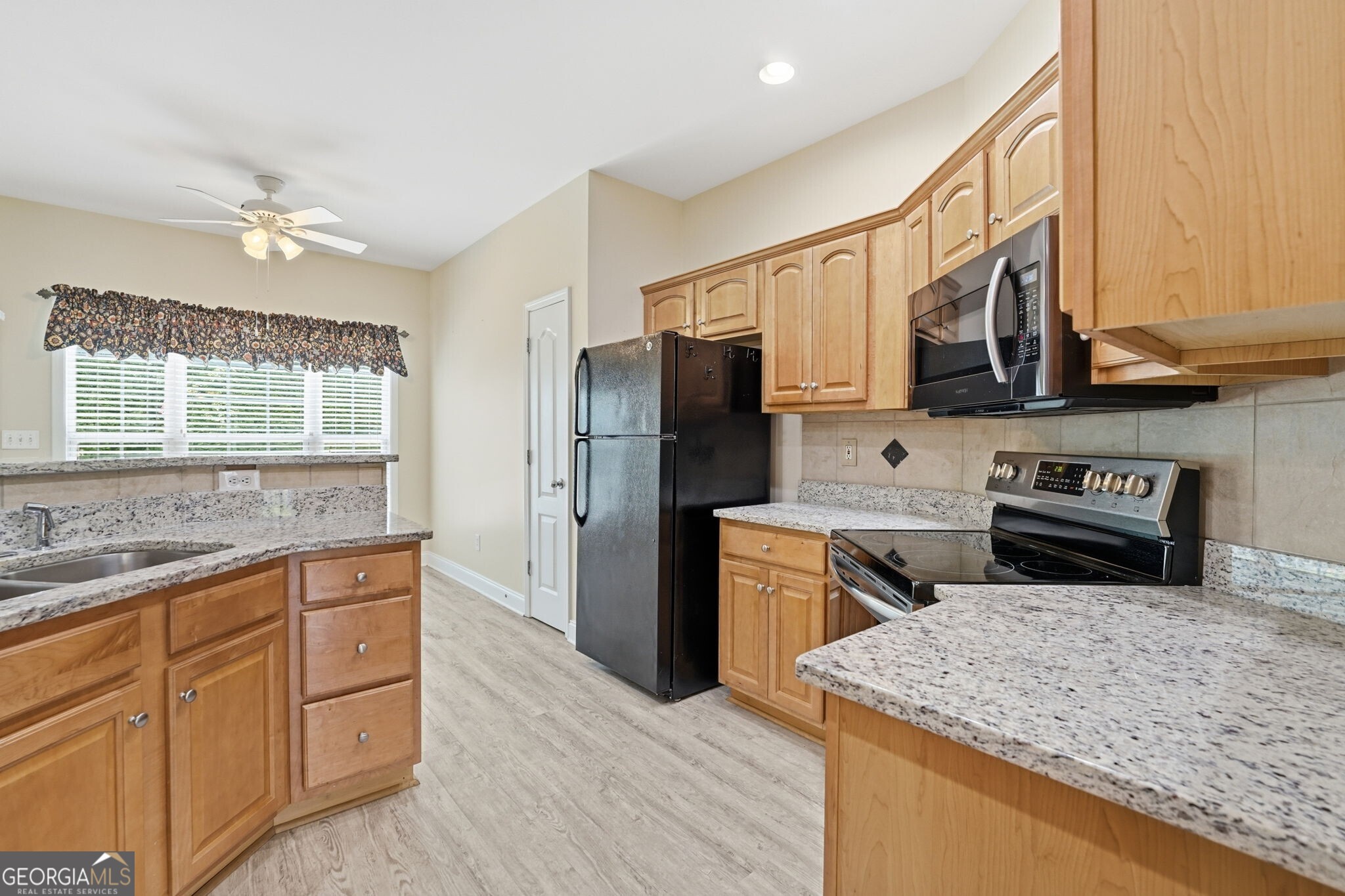 404 Vineyard Drive Dallas GA 30132
