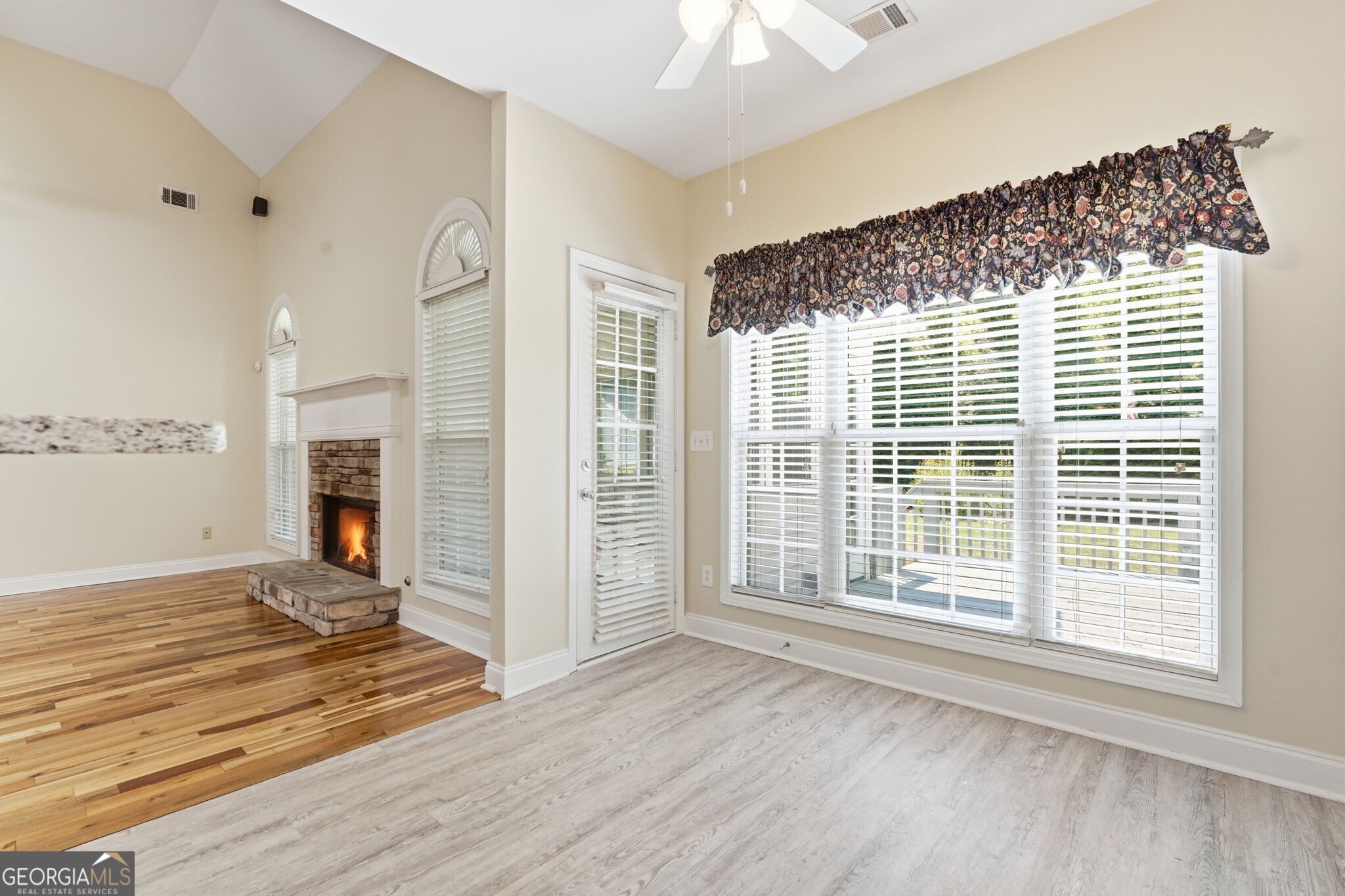 404 Vineyard Drive Dallas GA 30132