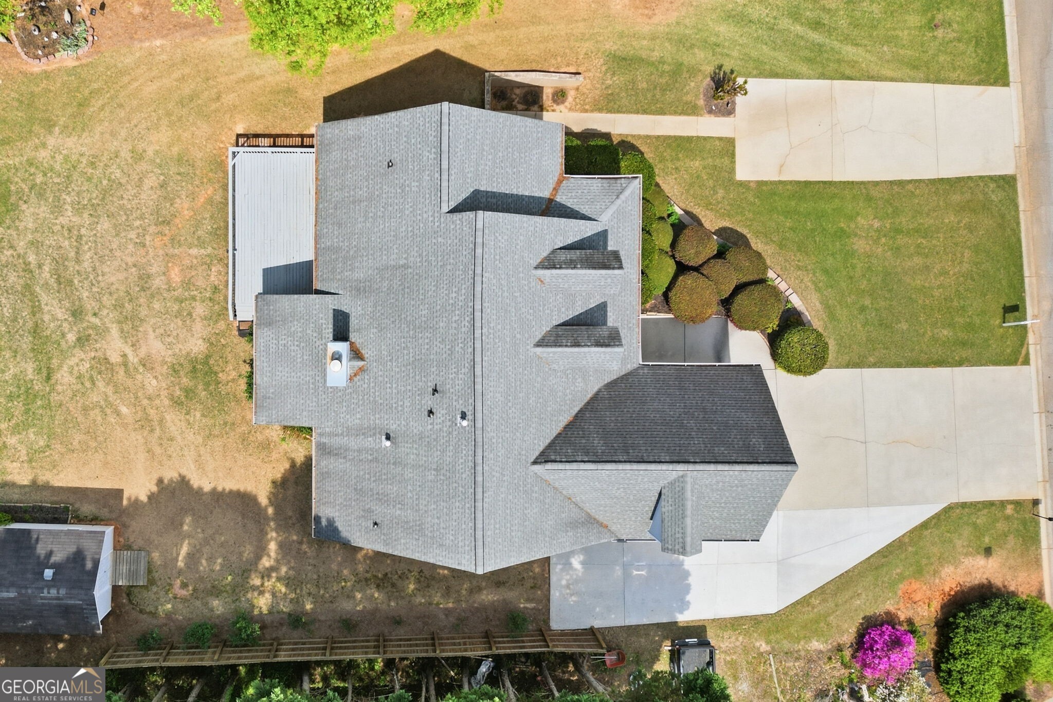 404 Vineyard Drive Dallas GA 30132