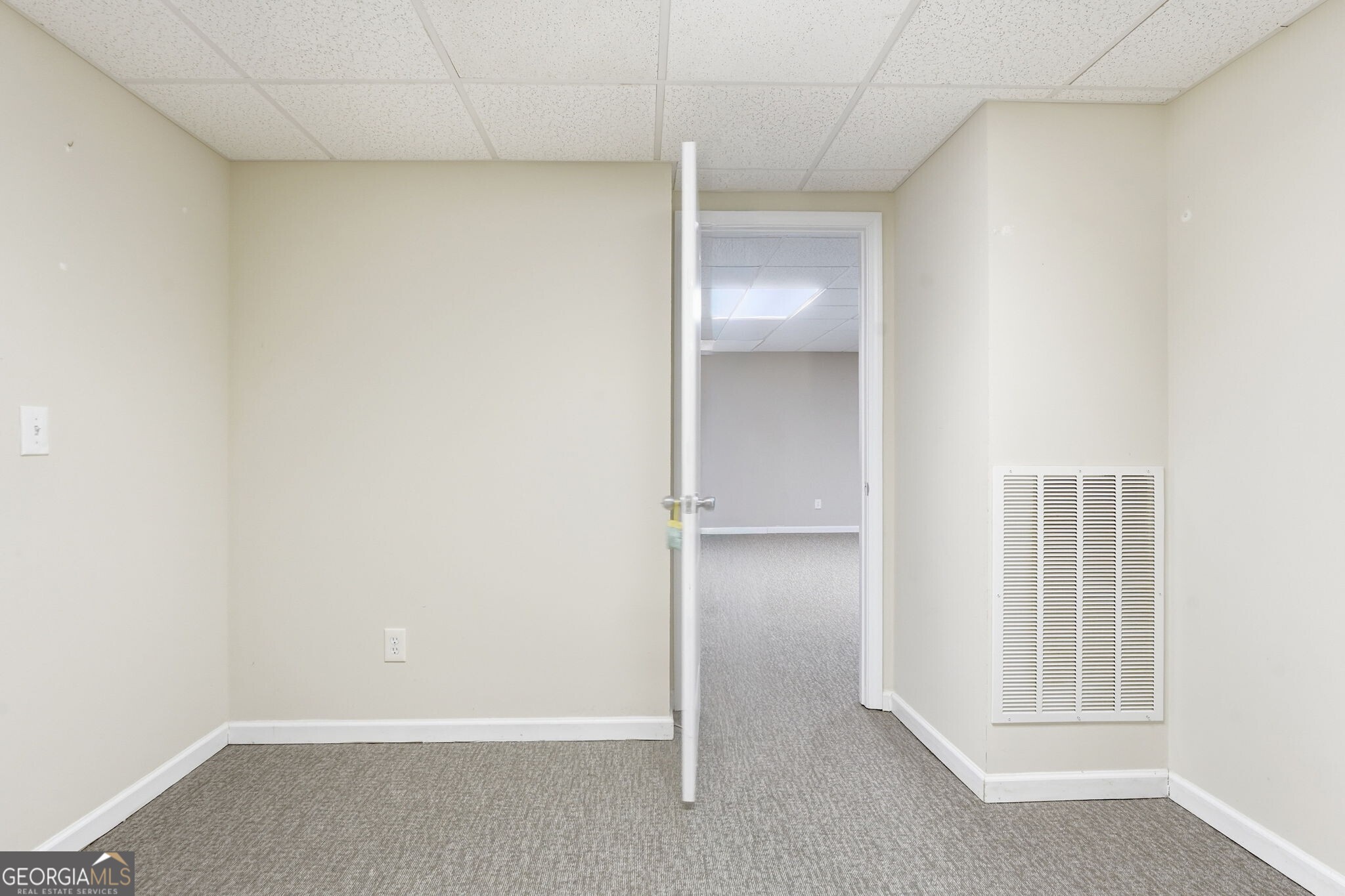 404 Vineyard Drive Dallas GA 30132