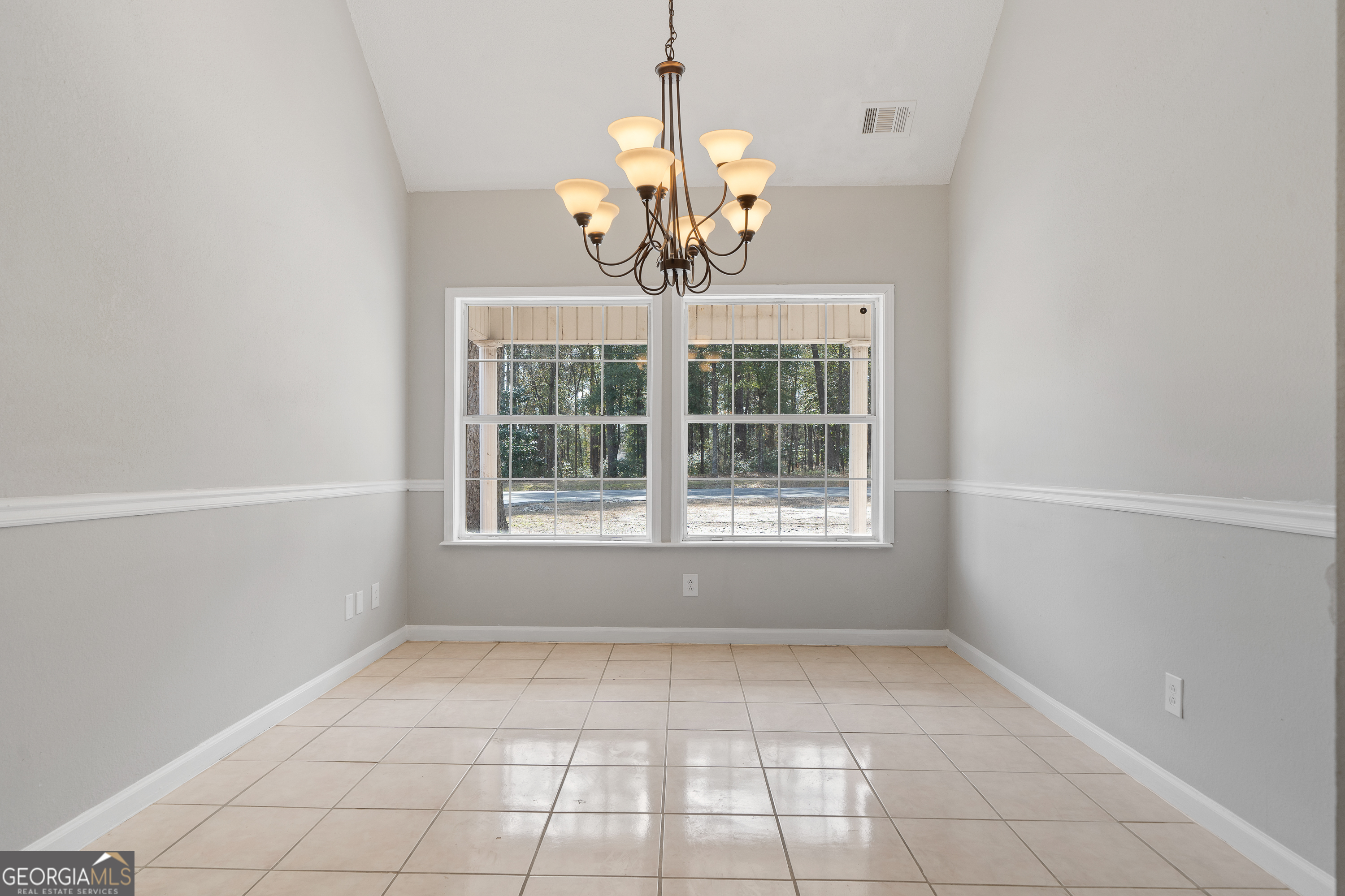 7513 Columbus Road Lizella GA 31052