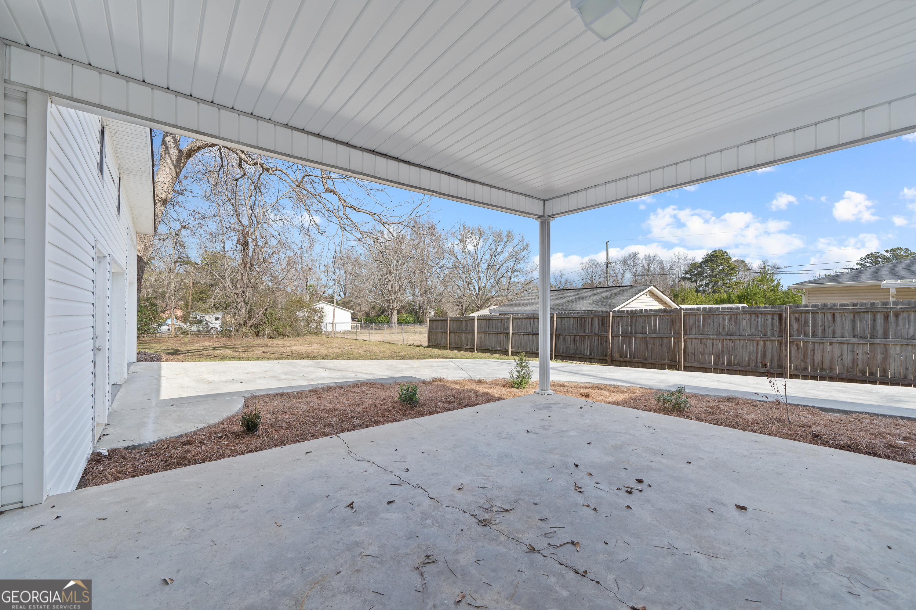 7513 Columbus Road Lizella GA 31052
