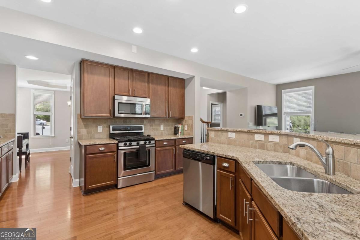1090 Chelsey Way Roswell GA 30075