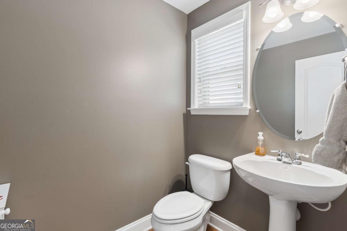 1090 Chelsey Way Roswell GA 30075