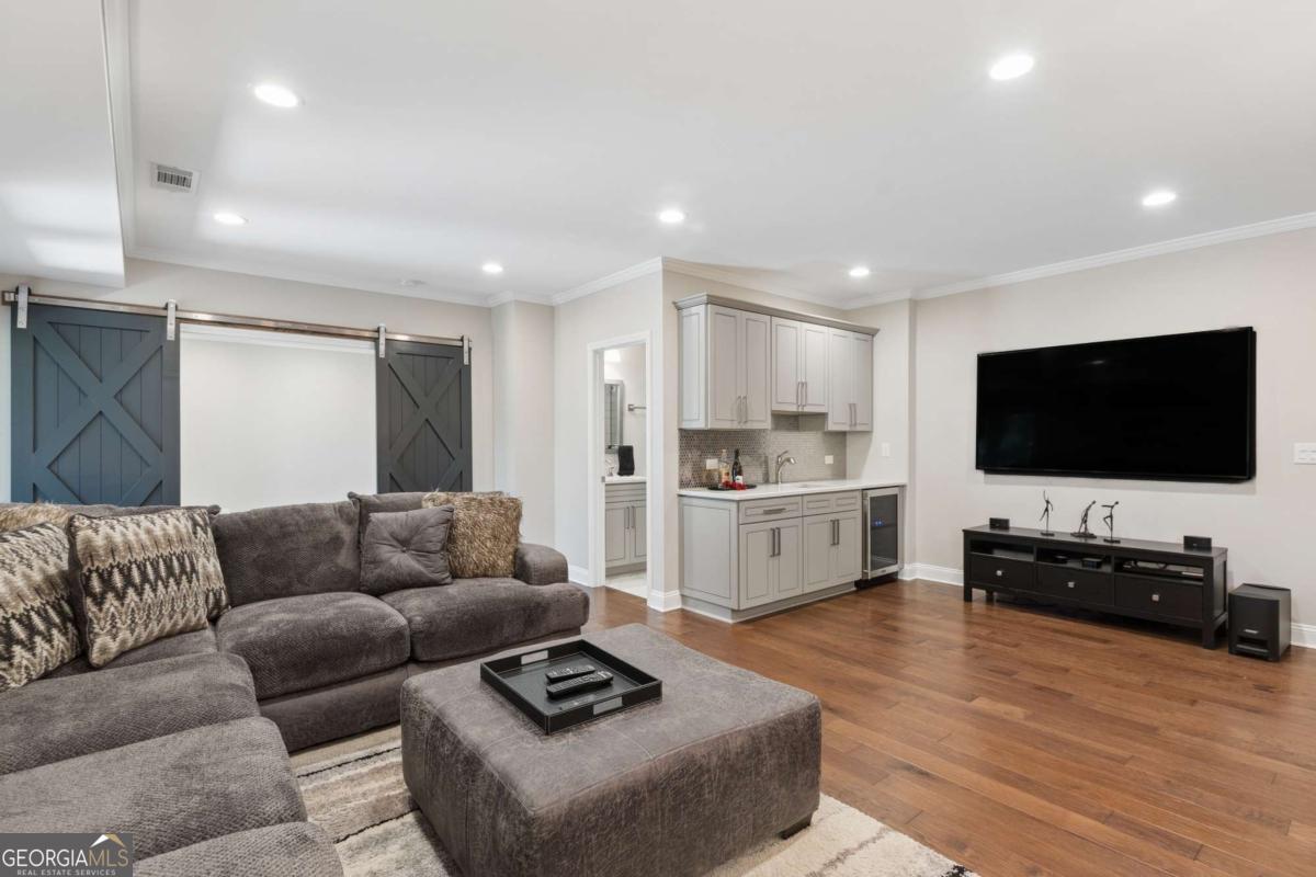 1090 Chelsey Way Roswell GA 30075