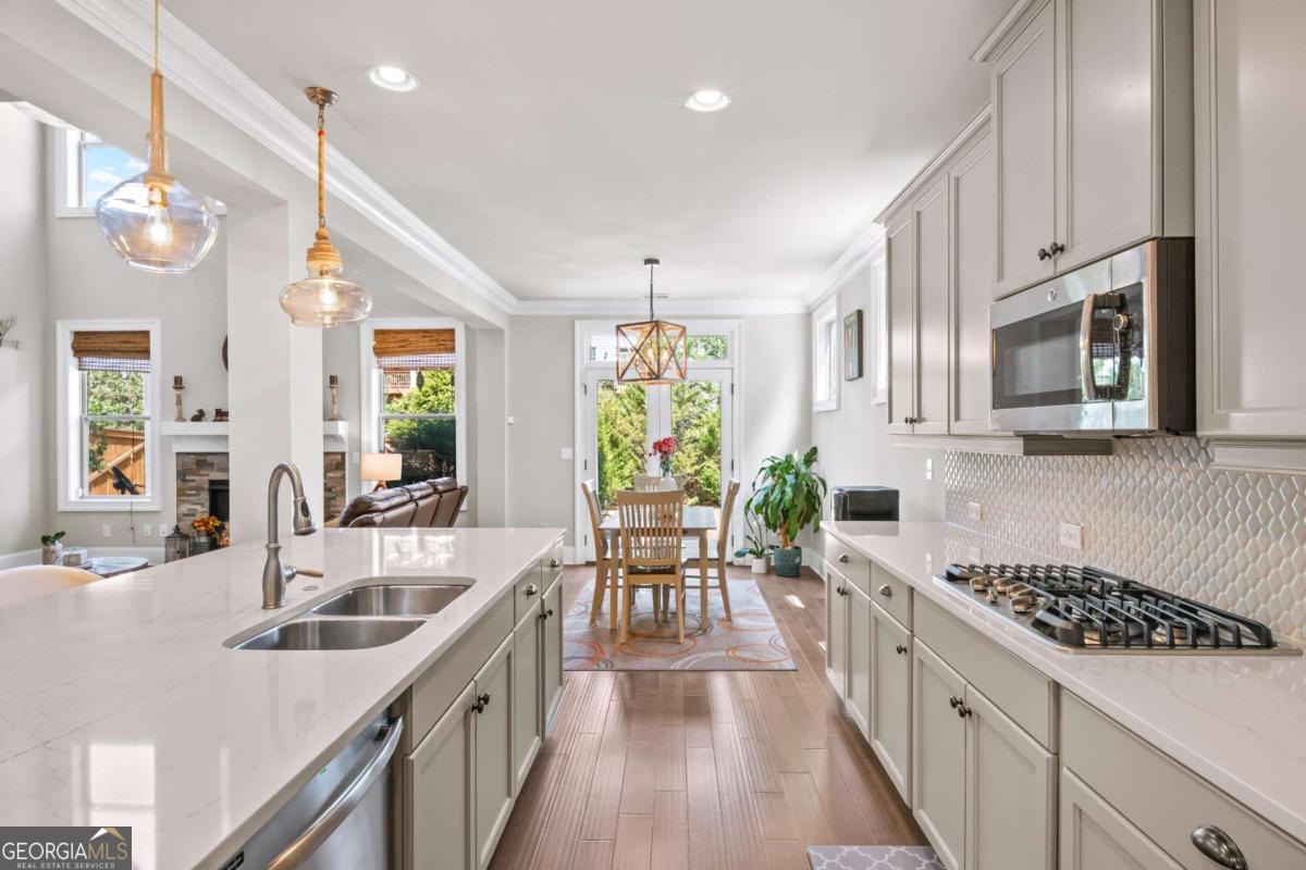 11395 Crestview Terrace Suwanee GA 30024