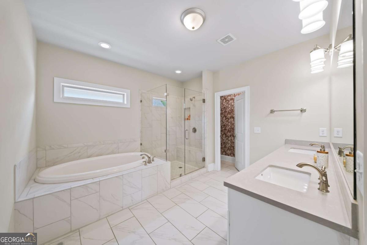 11395 Crestview Terrace Suwanee GA 30024