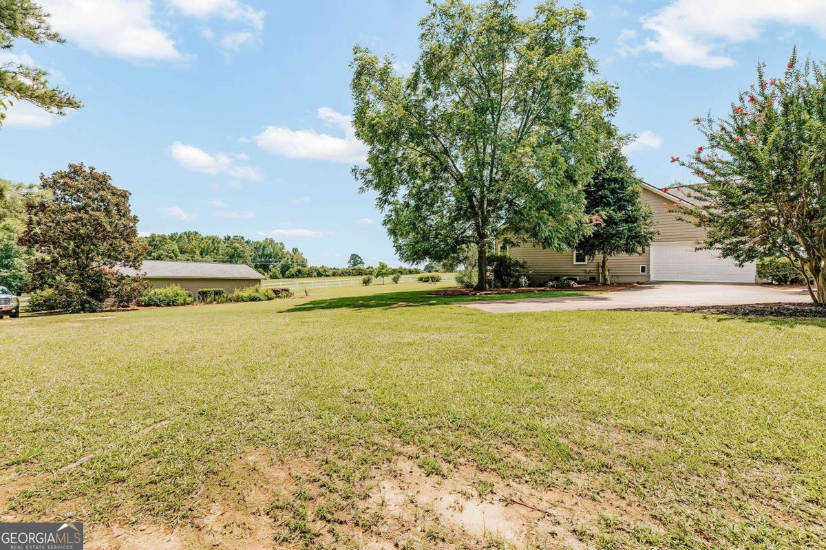 62 Coiles Grove Road Colbert GA 30628