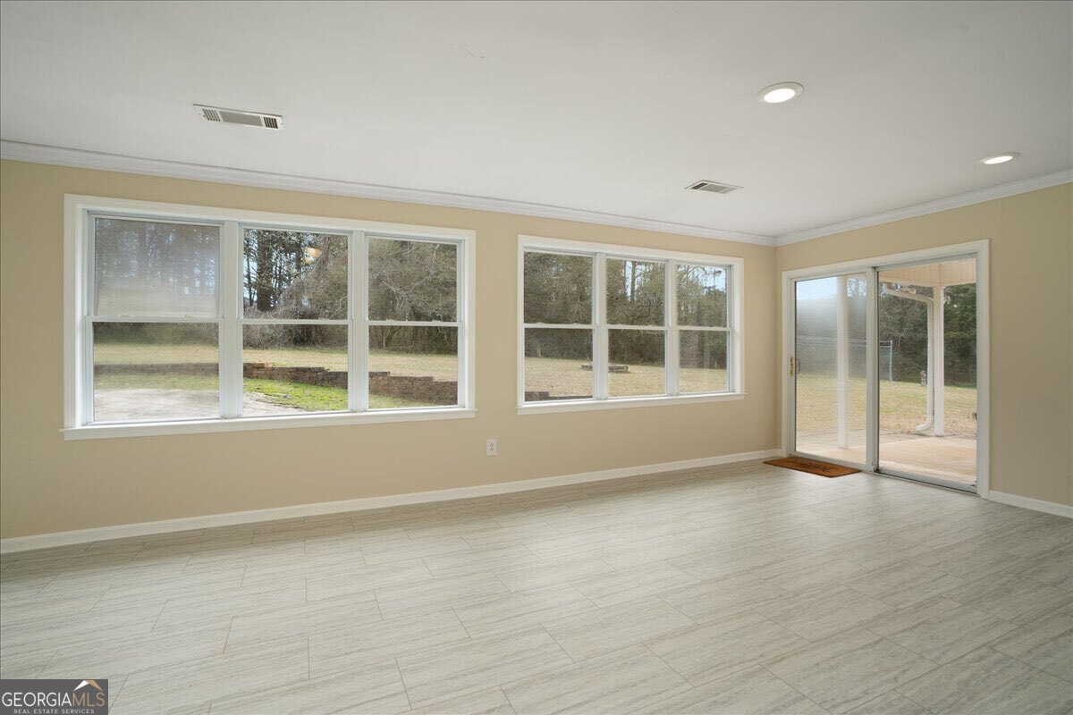 4314 Coastal Lane Loganville GA 30052