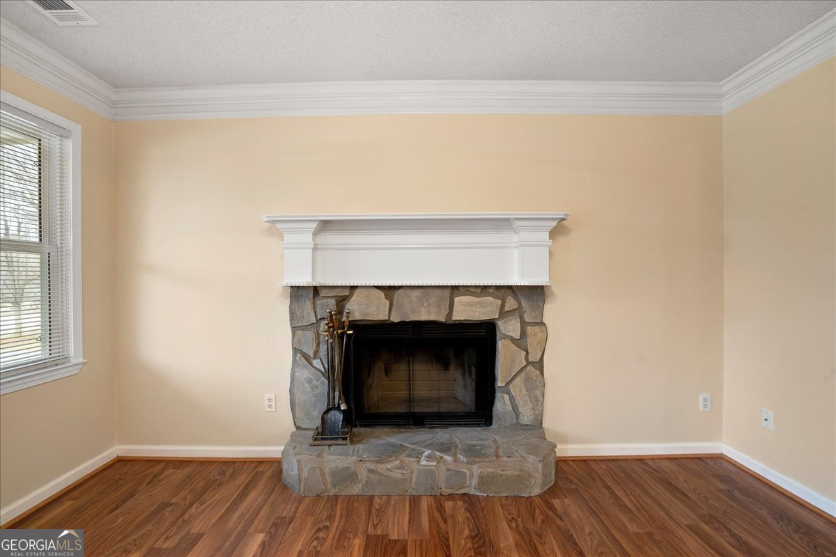 4314 Coastal Lane Loganville GA 30052
