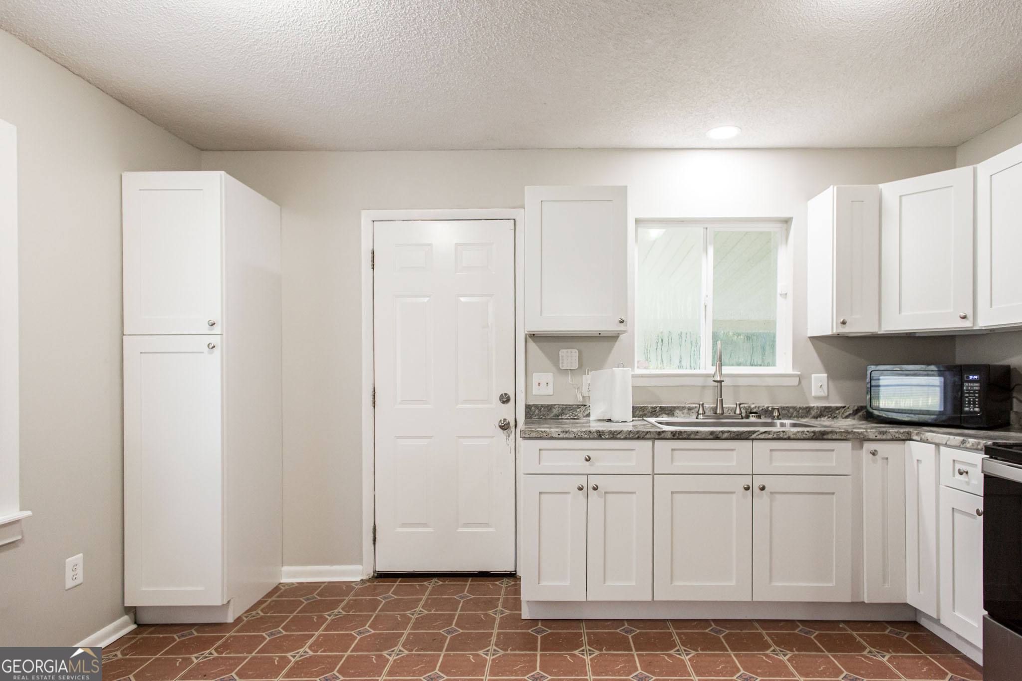 7126 Highway 301 S Nahunta GA 31553