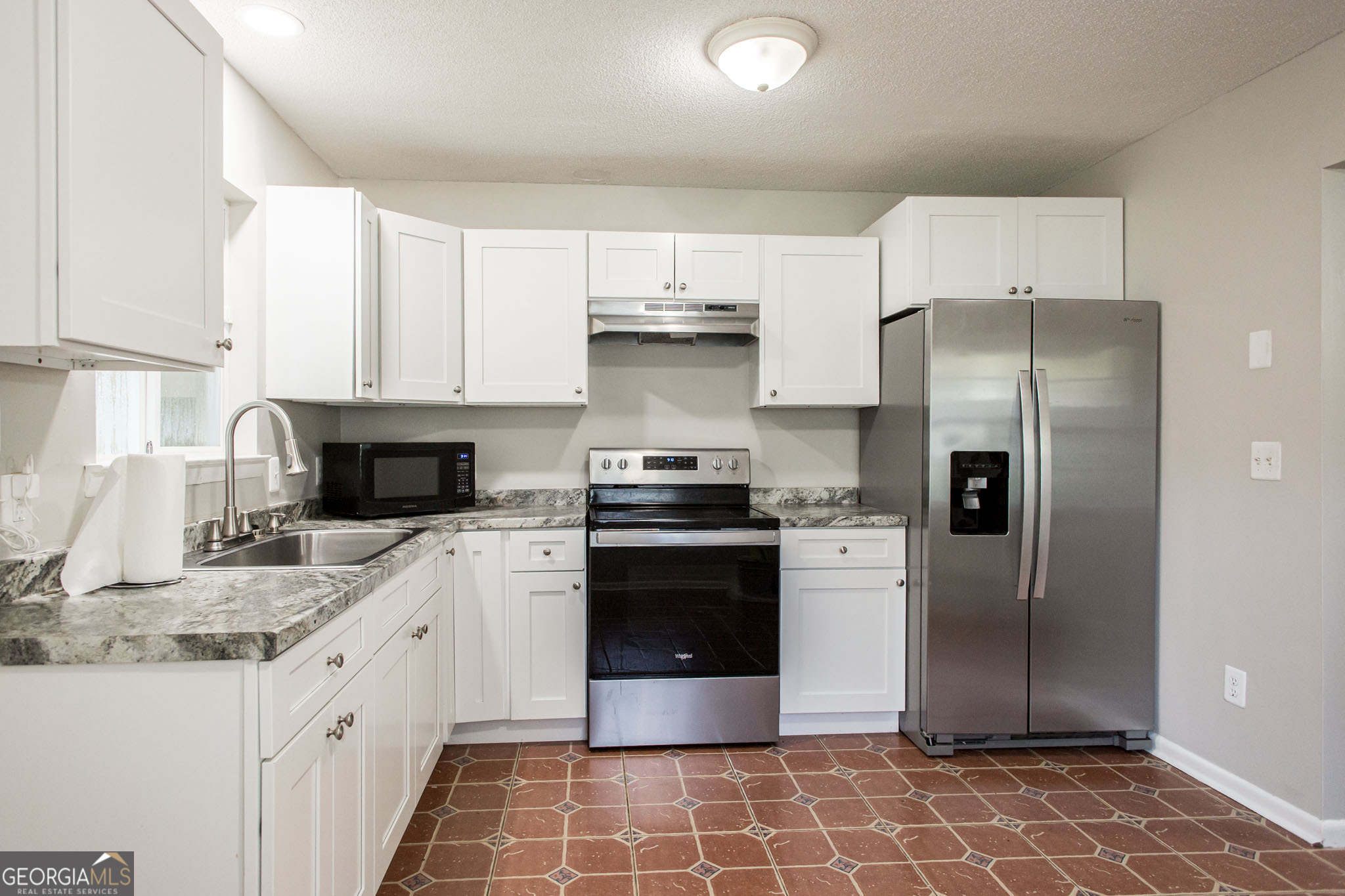 7126 Highway 301 S Nahunta GA 31553