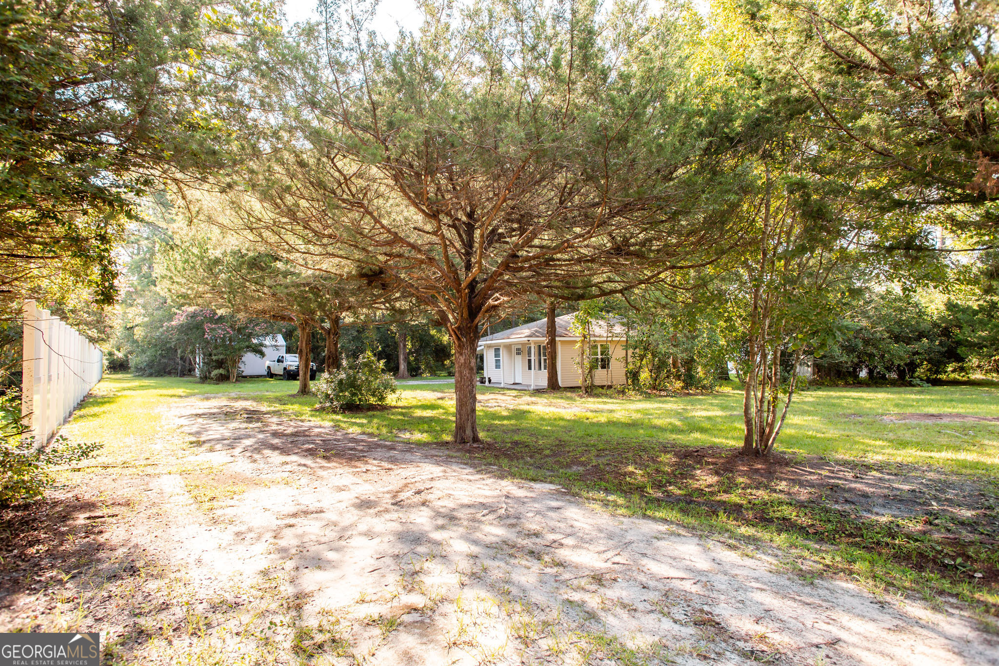 7126 Highway 301 S Nahunta GA 31553