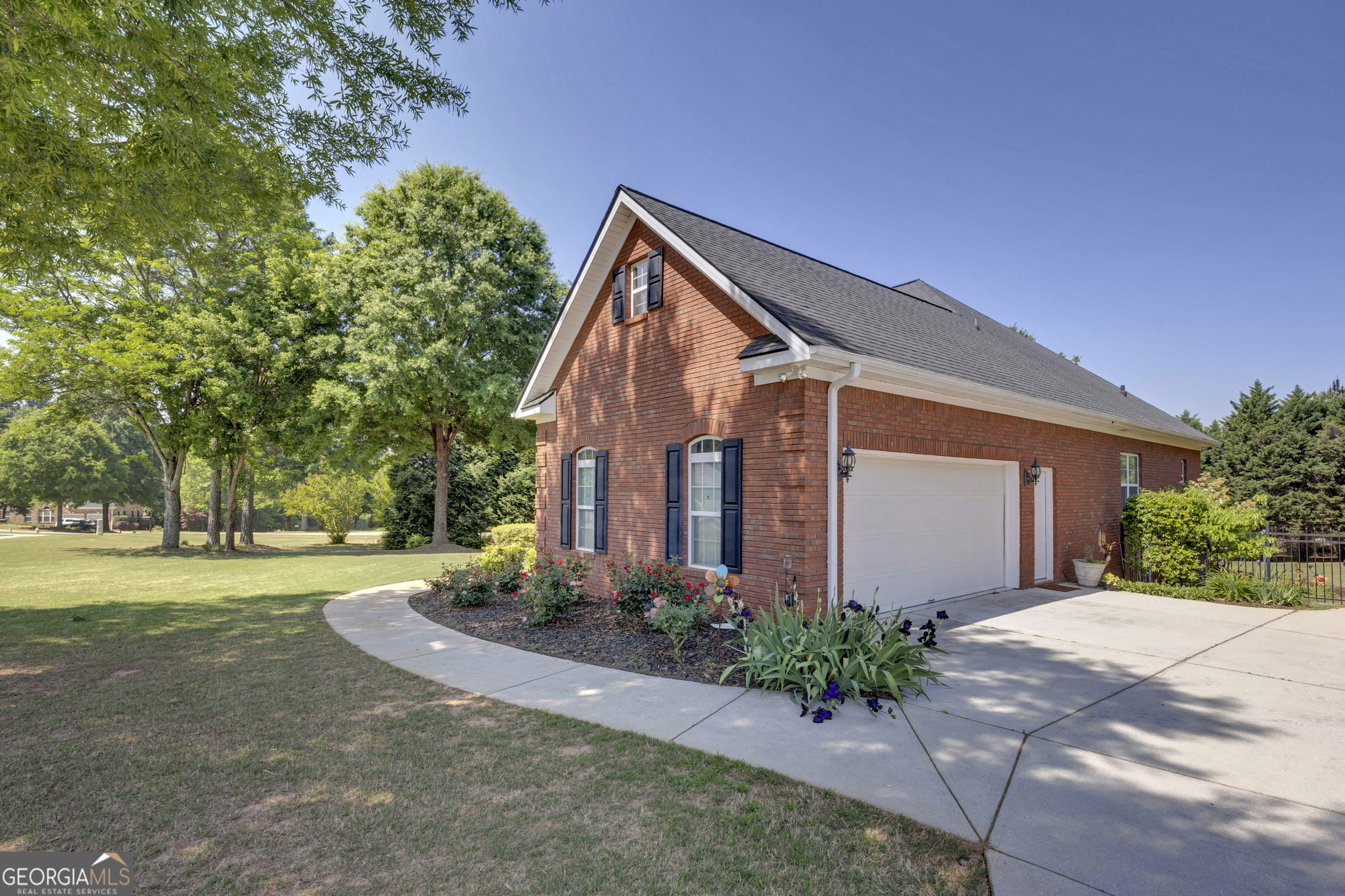 135 Rose Creek Drive Covington GA 30014