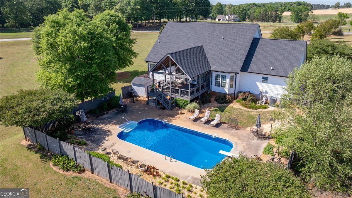 495 Hanley Road Hull GA 30646