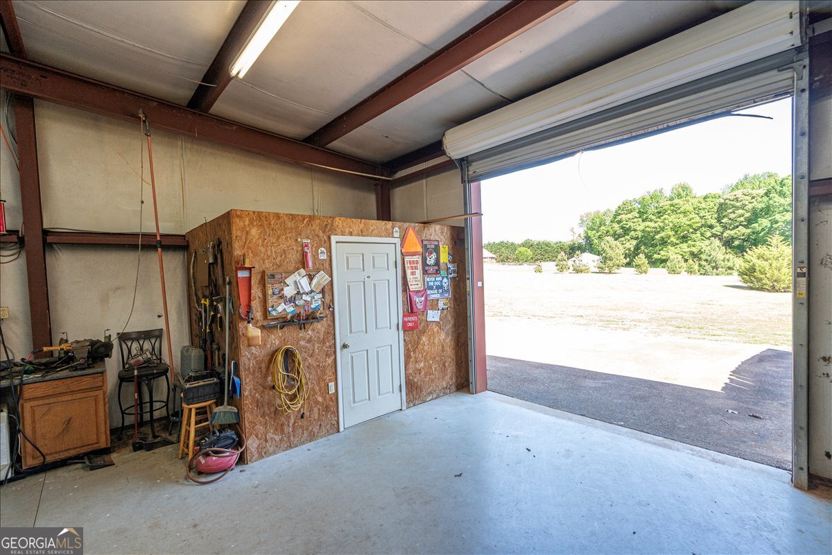 495 Hanley Road Hull GA 30646