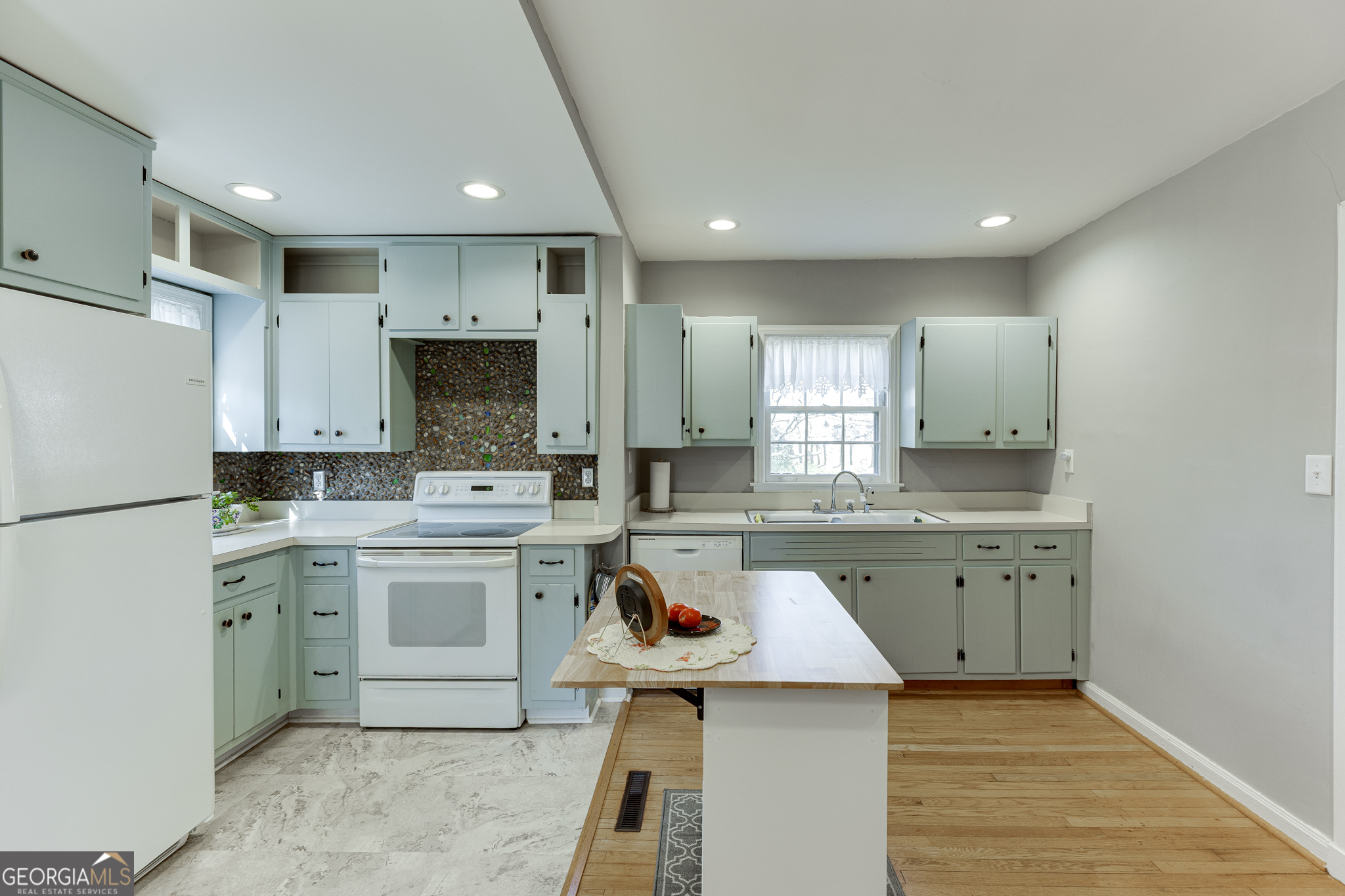 2657 Old Norcross Road Tucker GA 30084
