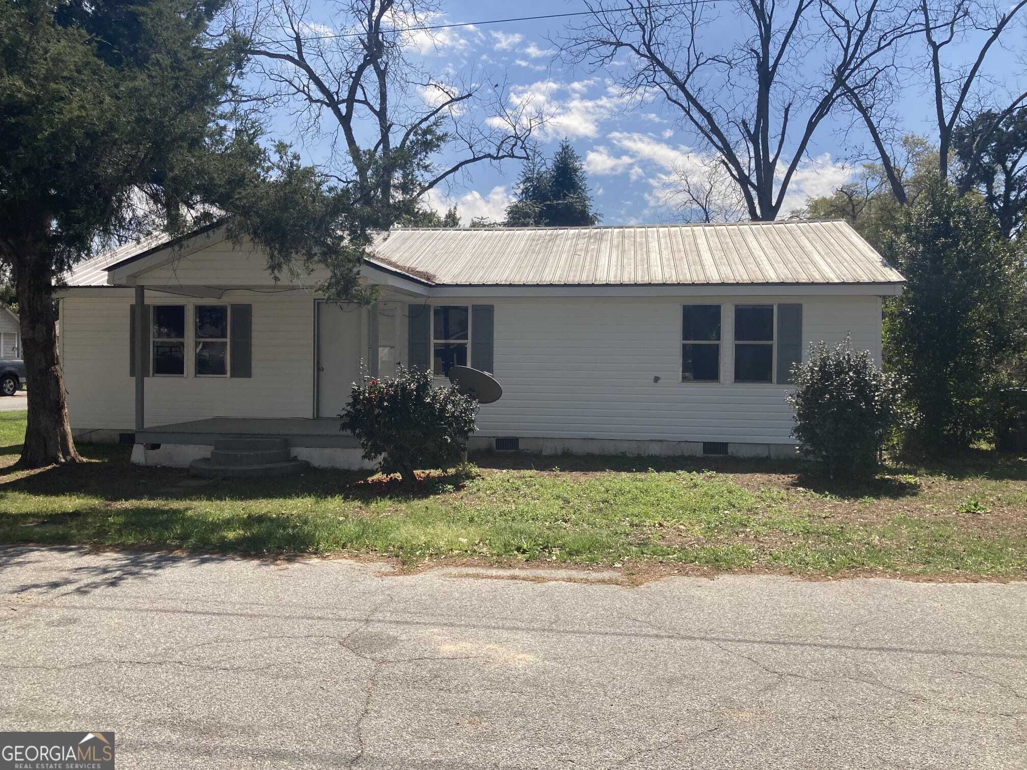 507 7th Avenue Nashville GA 31639