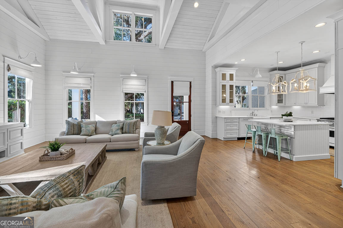 1030 Village Oaks Lane St. Simons Island GA 31522